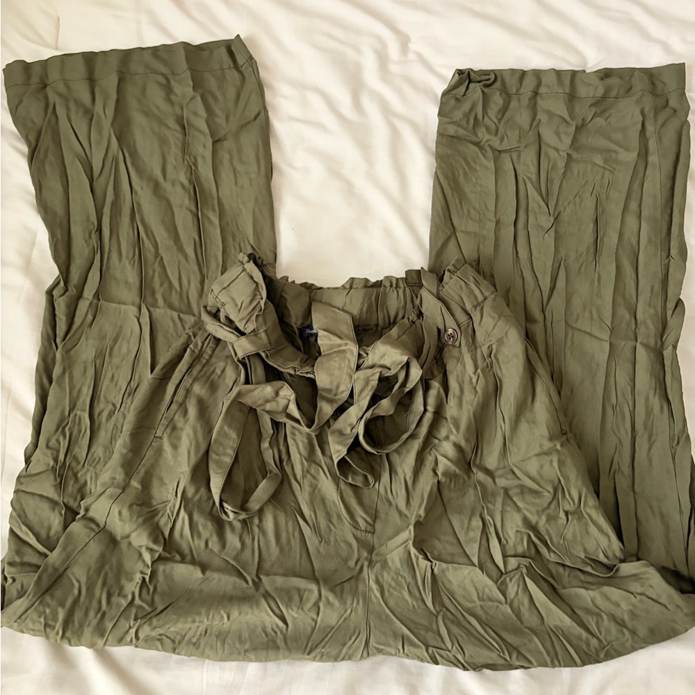 Abercrombie flowy pants